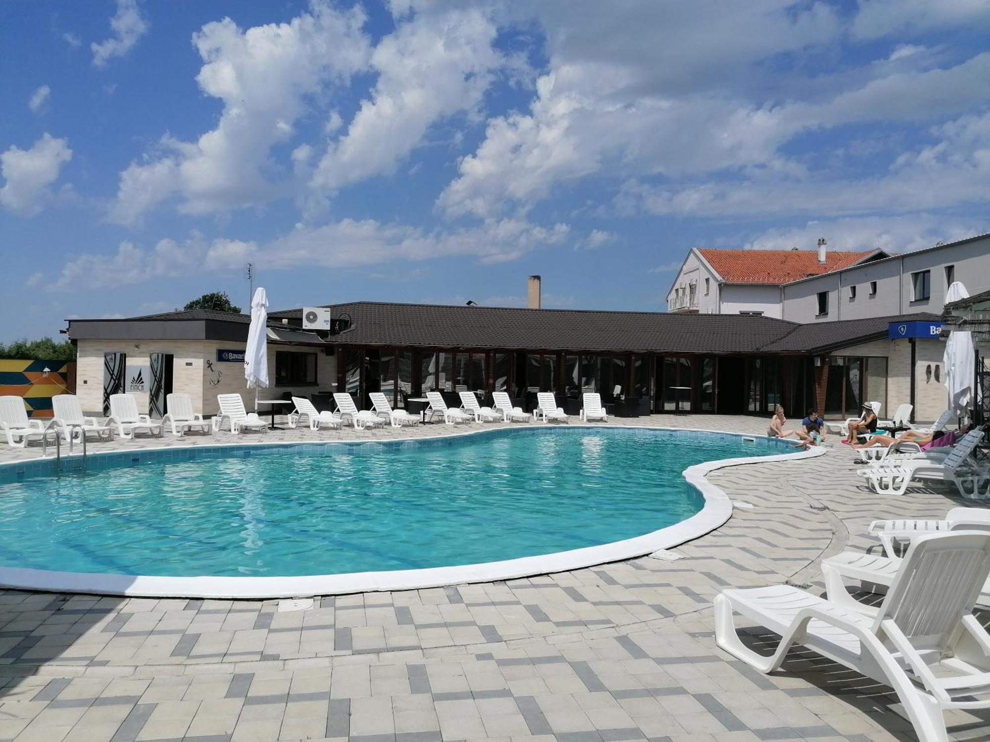 Hotel Euforia Lounge Sabac Exterior photo